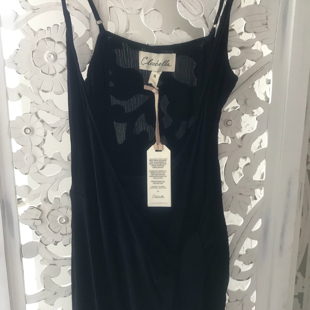 cleobella aria dress in black - Picture 2 of 6